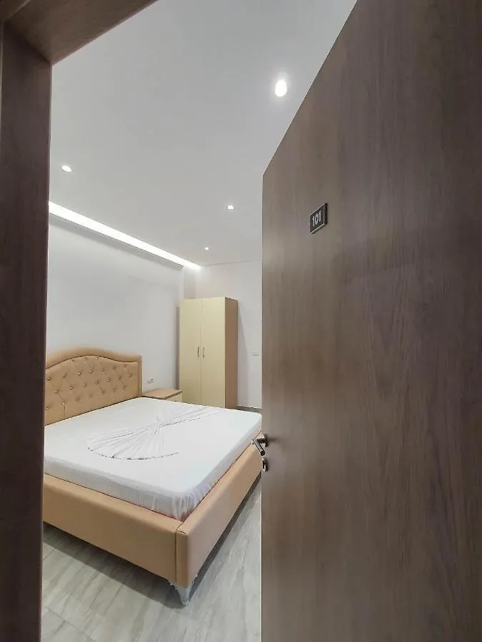 The Sunset View Apartment Sarande 0*,