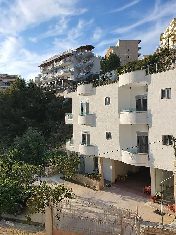 The Sunset View Daire Saranda Arnavutluk